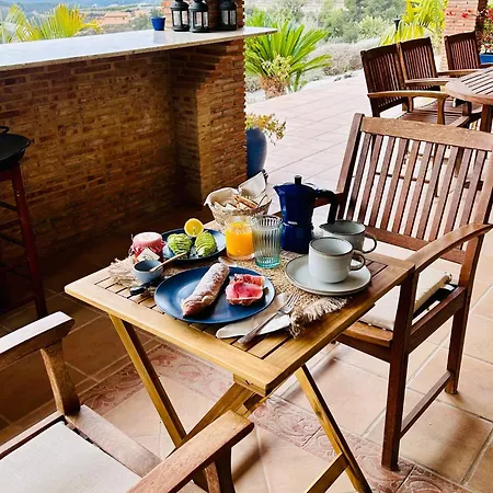 Rural Planet Bed & Breakfast Bolulla